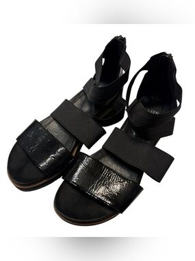 Eileen Fisher Black Strap Sandals Size 8